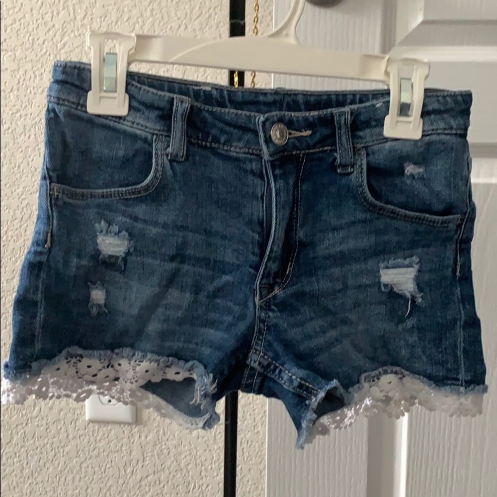Girls Jean shorts with lace trim
